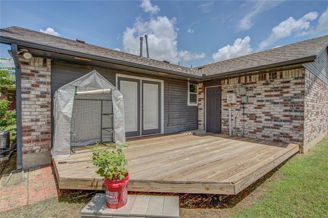 2013 Creekridge Drive, Oklahoma City, OK 73141