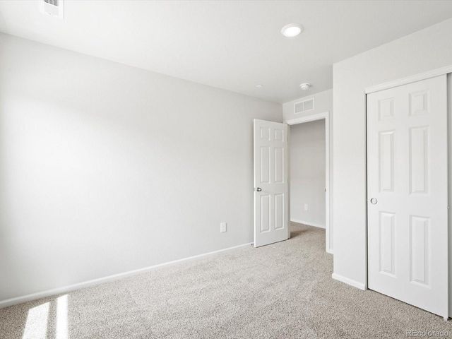 1616 Riverplace Dr 2, Windsor, CO 80550