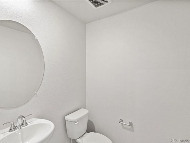 1616 Riverplace Dr 2, Windsor, CO 80550