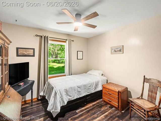 600 6 Mile Road, Whitmore Lake, MI 48189
