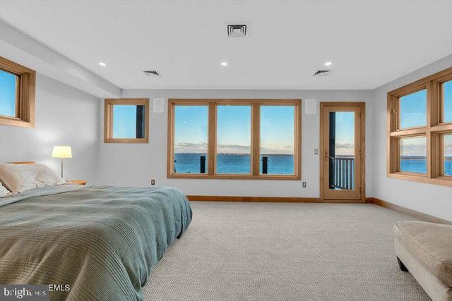 18 BELVIDERE RD, Atlantic Highlands, NJ 07716