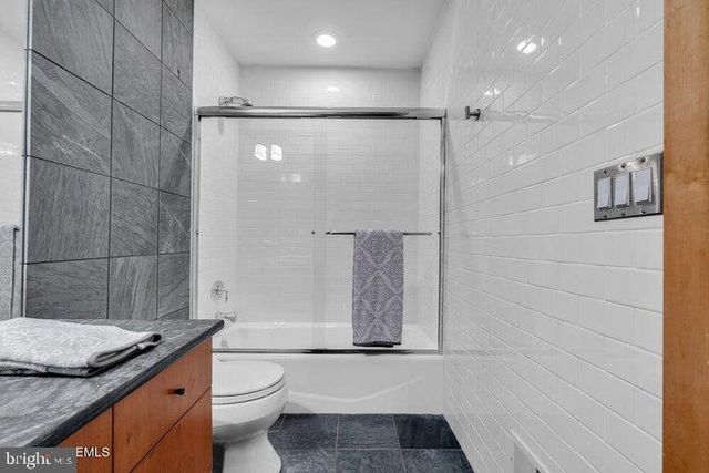 18 BELVIDERE RD, Atlantic Highlands, NJ 07716