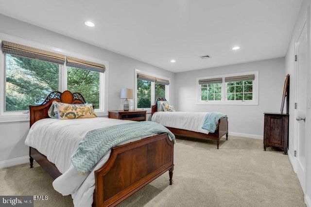 18 BELVIDERE RD, Atlantic Highlands, NJ 07716