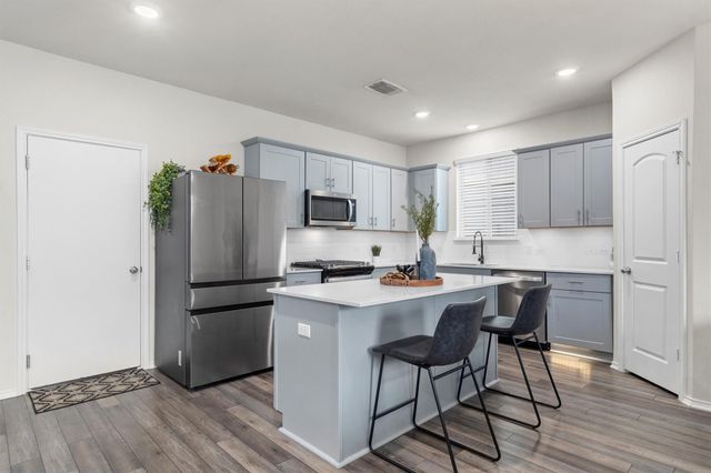 145 Fiery Skipper LN, Georgetown, TX 78626