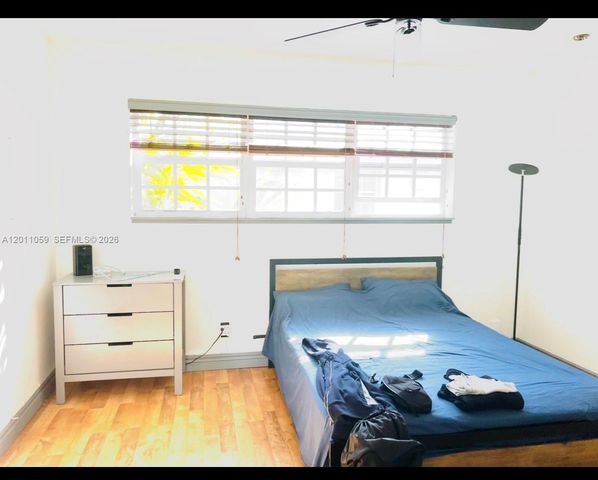 8600 Byron Ave 8600-8, Miami Beach, FL 33141