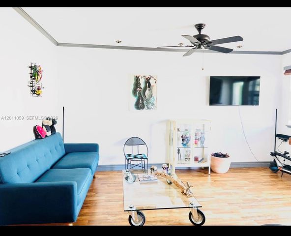 8600 Byron Ave 8600-8, Miami Beach, FL 33141