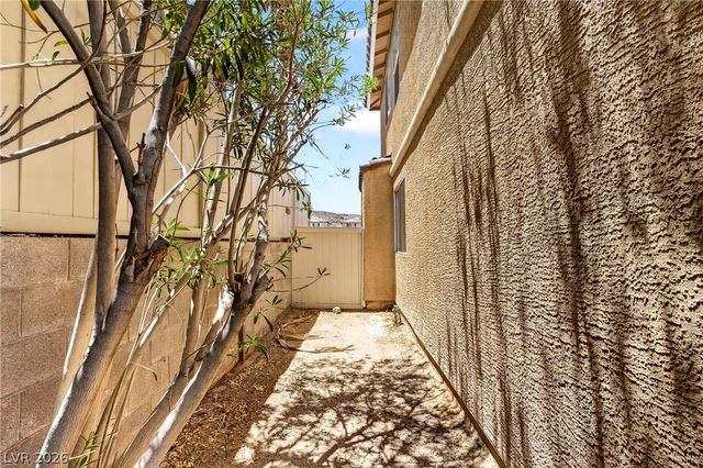 7236 Plushstone Street, Las Vegas, NV 89148