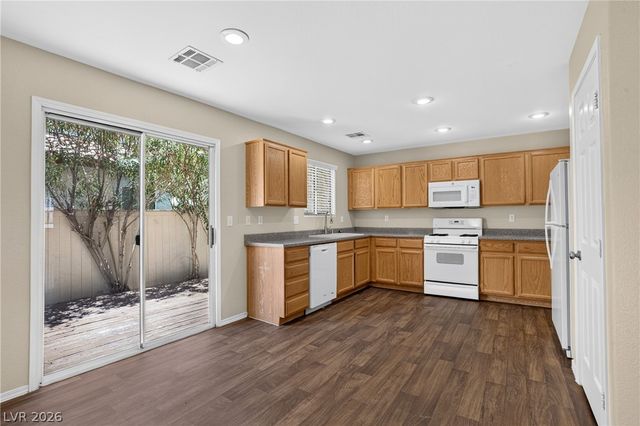 7236 Plushstone Street, Las Vegas, NV 89148