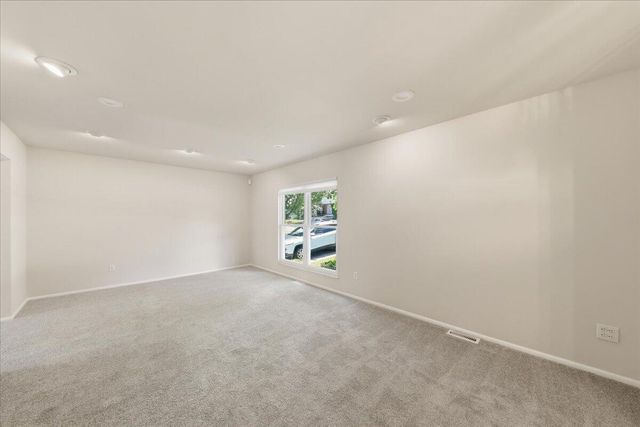 404 Caldwell Drive, Elsmere, KY 41018