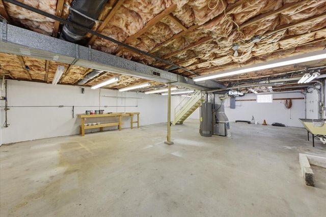 404 Caldwell Drive, Elsmere, KY 41018