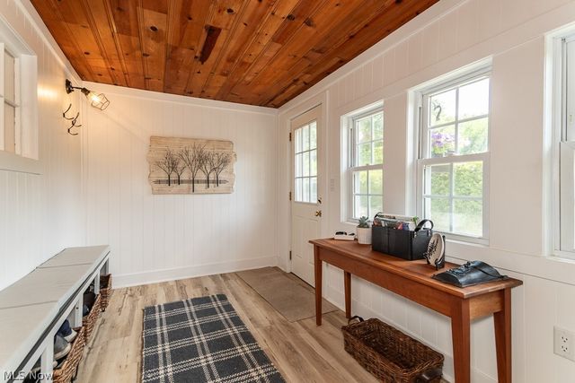 8051 Charlesderry Road, Kirtland, OH 44094