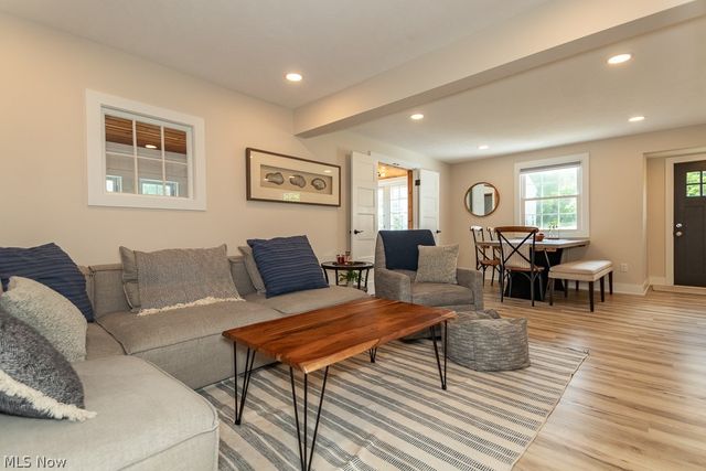 8051 Charlesderry Road, Kirtland, OH 44094