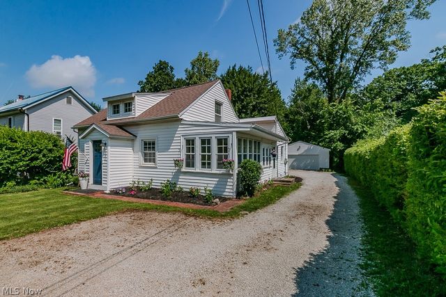 8051 Charlesderry Road, Kirtland, OH 44094