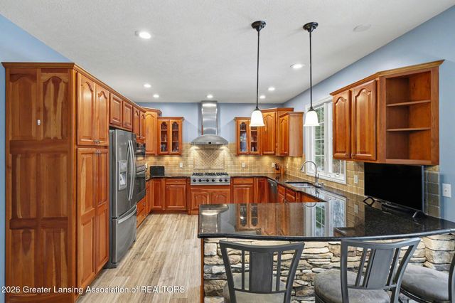 1605 Stauffer Lane, Dewitt, MI 48820