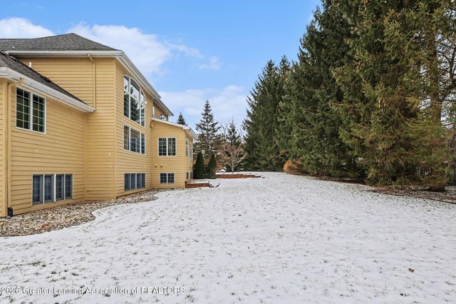 1605 Stauffer Lane, Dewitt, MI 48820