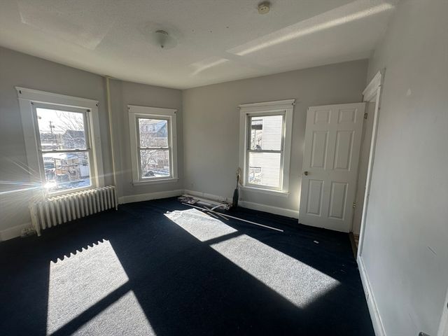 124 Kendall St 2, Framingham, MA 01702