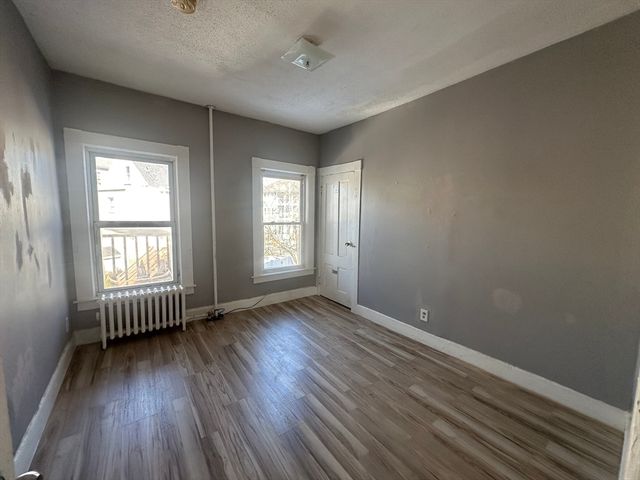 124 Kendall St 2, Framingham, MA 01702