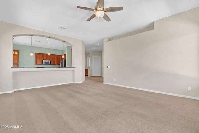 6844 S Pinehurst Drive Drive, Gilbert, AZ 85298