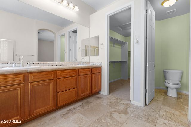 6844 S Pinehurst Drive Drive, Gilbert, AZ 85298
