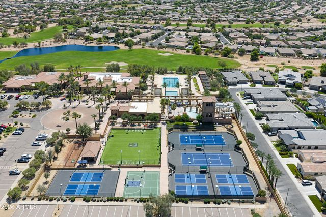 6844 S Pinehurst Drive Drive, Gilbert, AZ 85298