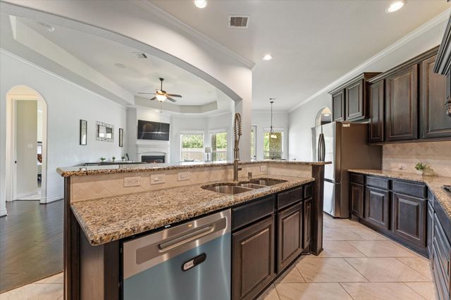 2506 Barclay Lake Lane, Spring, TX 77388