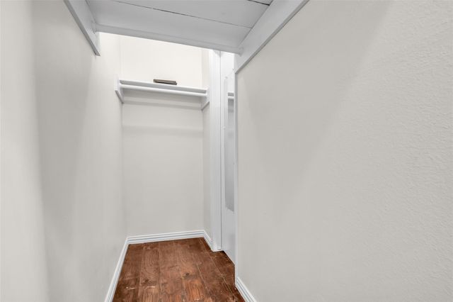 14715 Barryknoll Lane 124, Houston, TX 77079