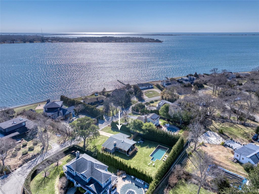 8 Romana Drive, Hampton Bays, NY 11946
