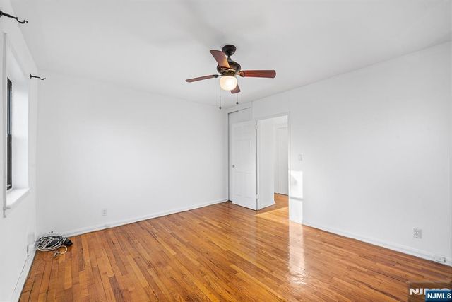 420 Park 3F, Fort Lee, NJ 07024