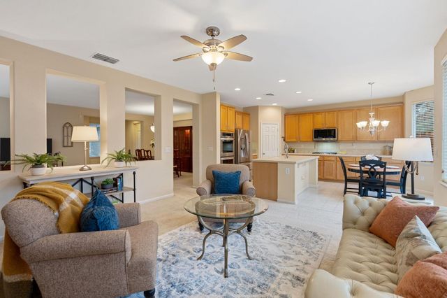 3362 Mas Amilos Way, Sacramento, CA 95835