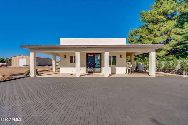 12926 W WOLFLEY Drive, El Mirage, AZ 85335