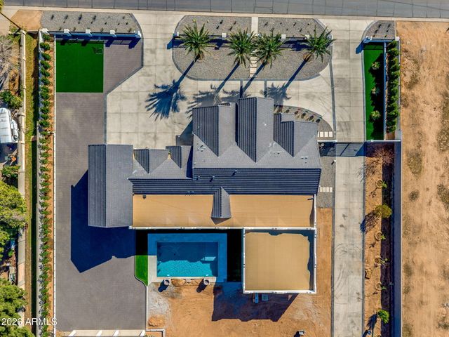 12926 W WOLFLEY Drive, El Mirage, AZ 85335