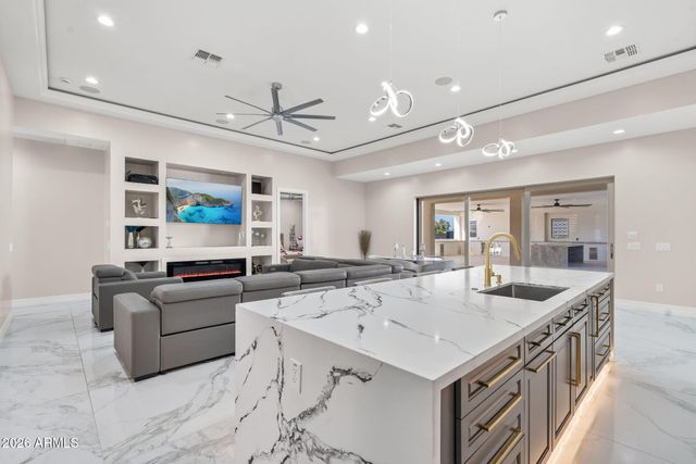 12926 W WOLFLEY Drive, El Mirage, AZ 85335