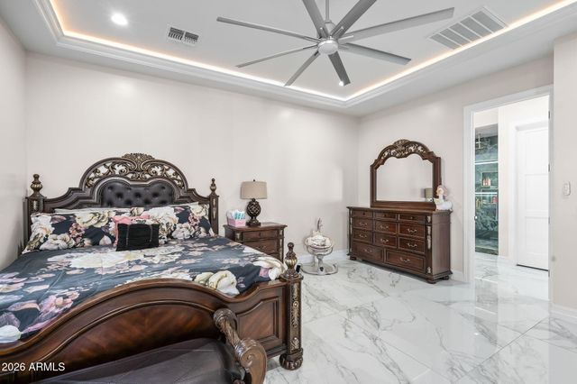 12926 W WOLFLEY Drive, El Mirage, AZ 85335