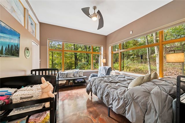 1123 Juanita Dr, Robinson Twp, PA 15108