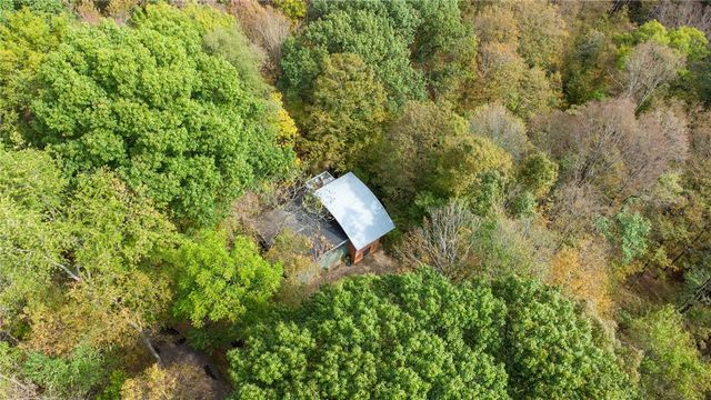 1123 Juanita Dr, Robinson Twp, PA 15108