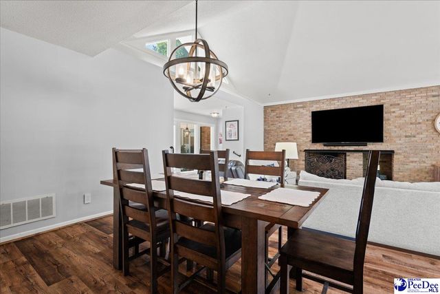 2501 W Keswick, Florence, SC 29501