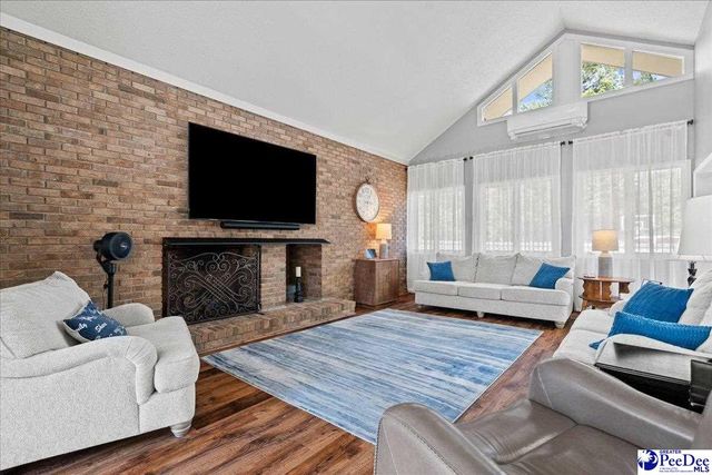 2501 W Keswick, Florence, SC 29501