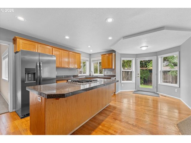 17940 Sw 109TH Ave, Tualatin, OR 97062