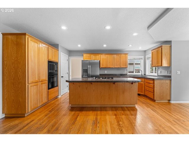 17940 Sw 109TH Ave, Tualatin, OR 97062