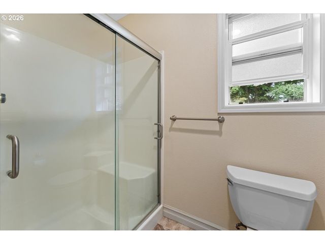 17940 Sw 109TH Ave, Tualatin, OR 97062