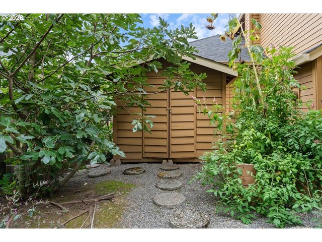 17940 Sw 109TH Ave, Tualatin, OR 97062