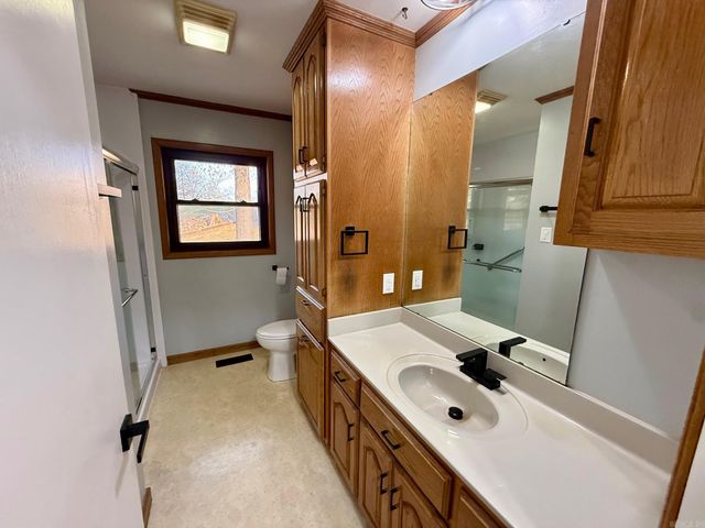 504 Wildwood Circle, Hot Springs, AR 71901