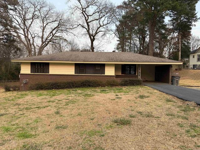 504 Wildwood Circle, Hot Springs, AR 71901