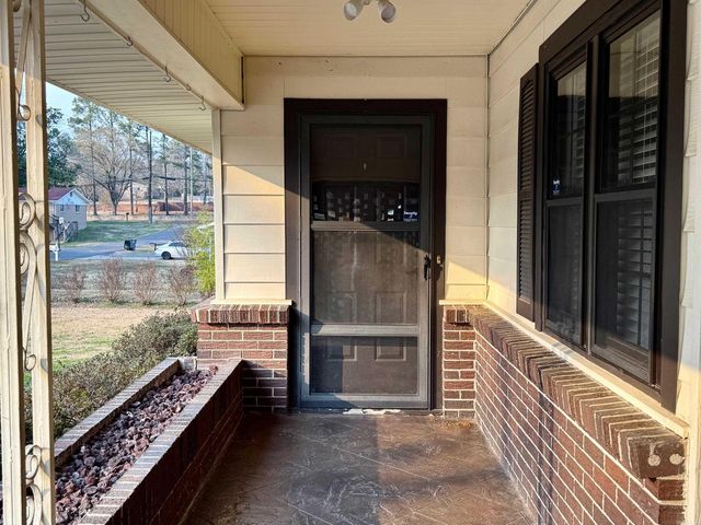 504 Wildwood Circle, Hot Springs, AR 71901