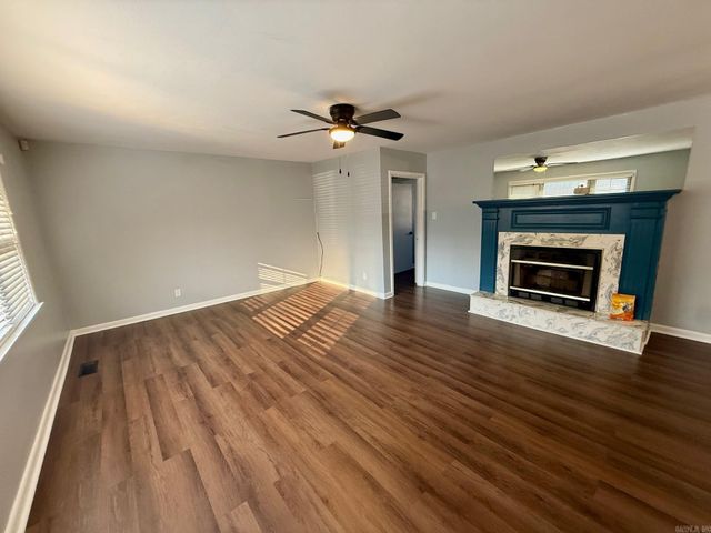 504 Wildwood Circle, Hot Springs, AR 71901