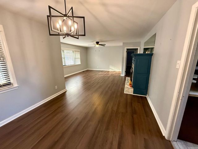 504 Wildwood Circle, Hot Springs, AR 71901