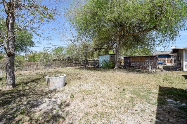 4613 Odem Dr, Corpus Christi, TX 78415