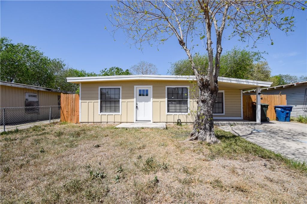 4613 Odem Dr, Corpus Christi, TX 78415