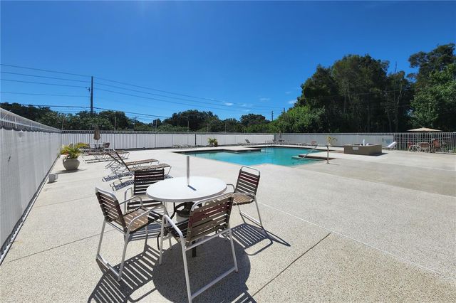 9100 DR MARTIN LUTHER KING JR STREET N 905, St Petersburg, FL 33702