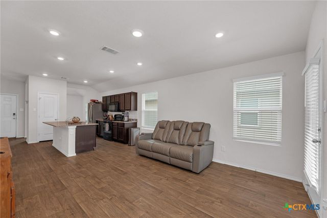 125 Hazel Grove, San Marcos, TX 78666